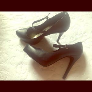 Women shoes 8.5 Dark Blue